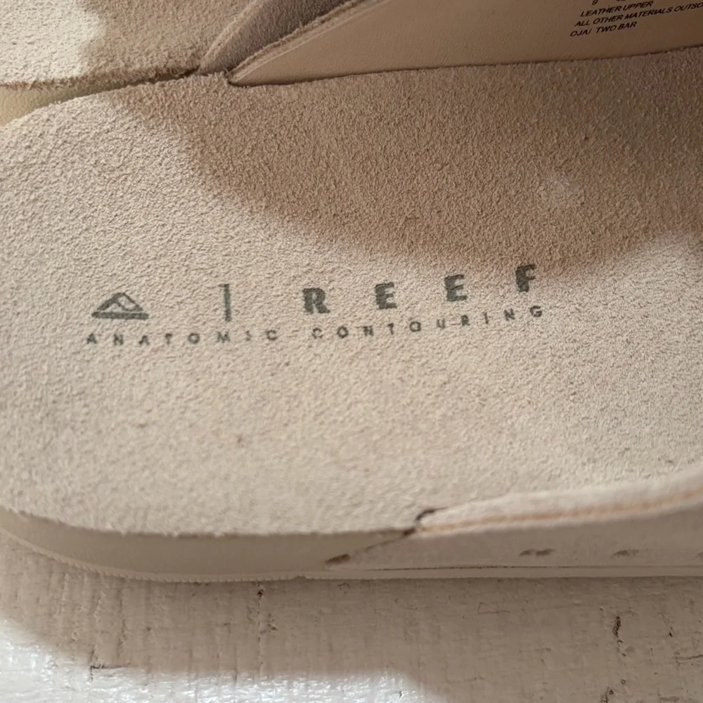 Reef Ojai Two Bar Sandals NWT size 9 Vintage Cream Suede Footbed Slip Ons - Picture 4 of 12